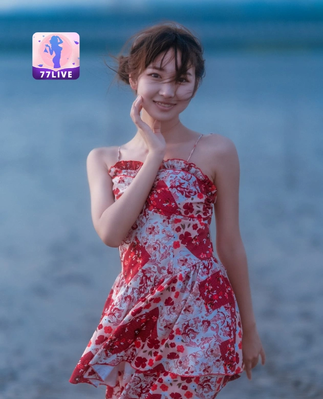 Aaliyah Putri 77LIVE