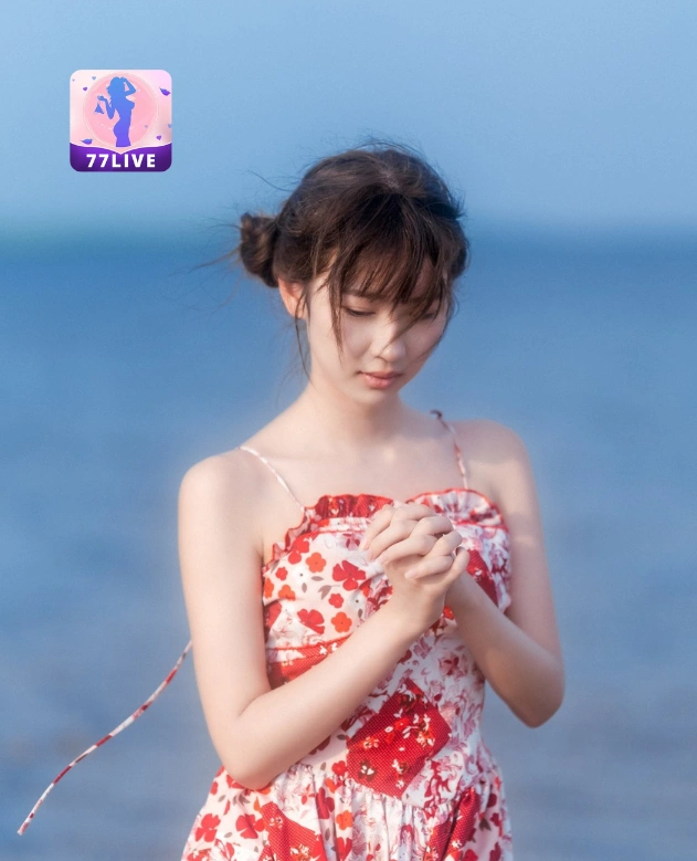 Aaliyah Putri 77LIVE