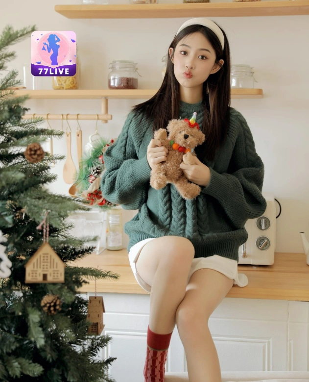 Bai Bian Xiao Su 77LIVE