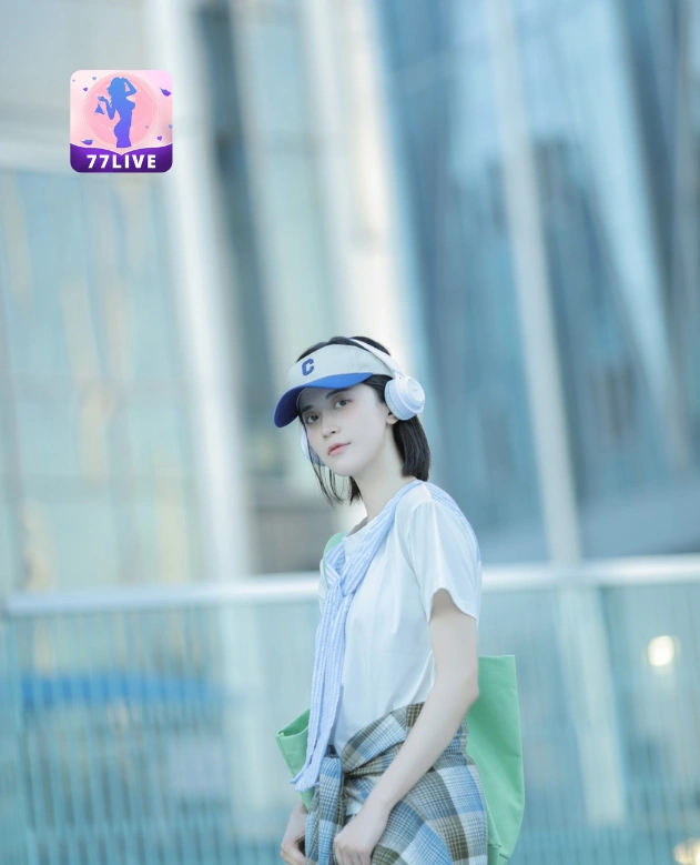 Chen Yu Jie Zai 77LIVE