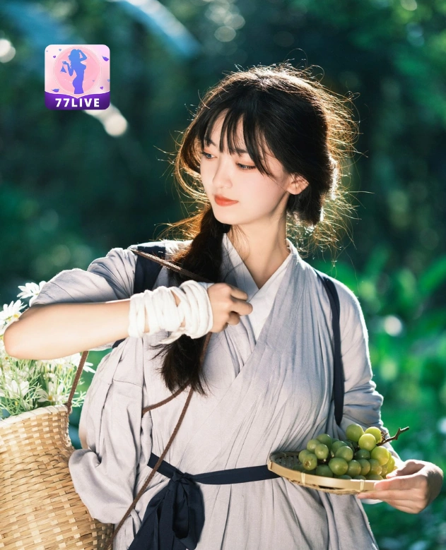 Er Liang Feng Yue Yi 77LIVE