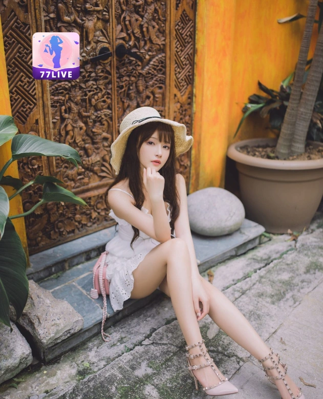 Tang Xi Xi Na 77LIVE