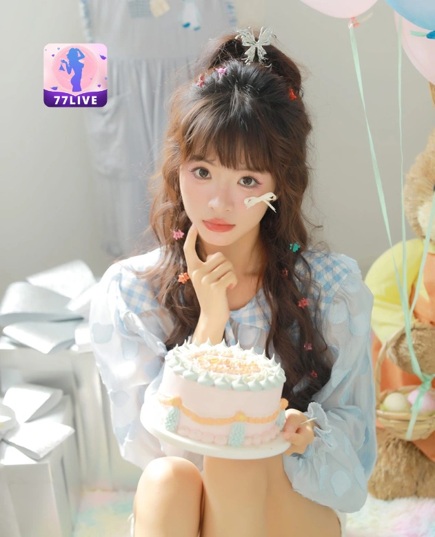 Tian Cai Shao Nu Fa Fa 77LIVE