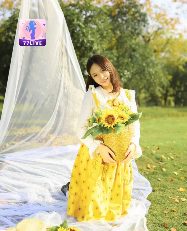 Wan Qian Qian 77LIVE