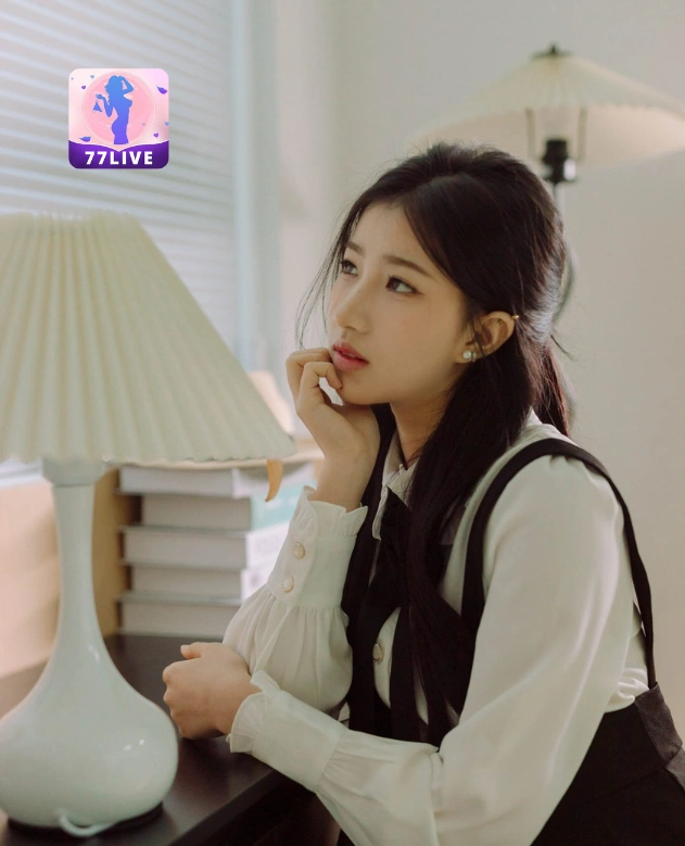 Yue Yue 77LIVE