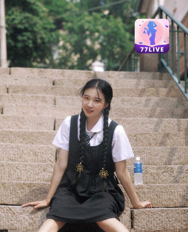 Afifah Maharani 77LIVE