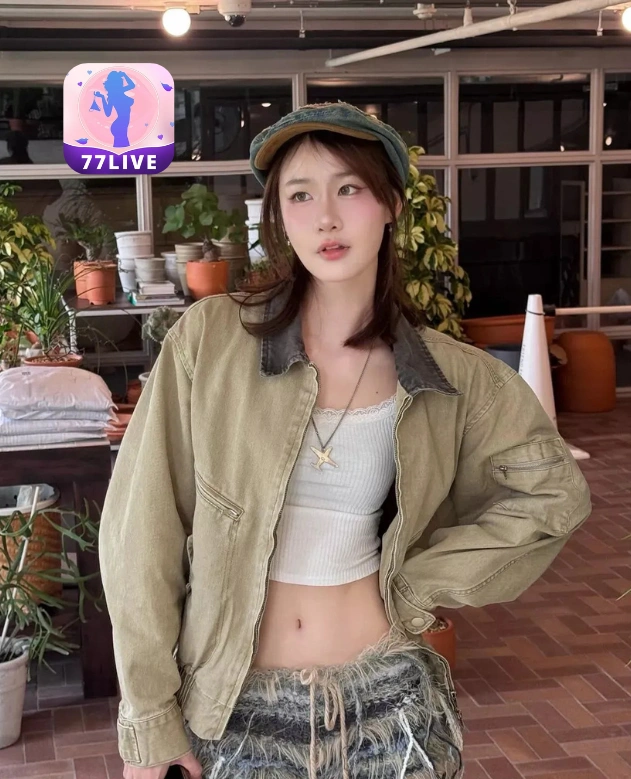 Afifah Pratiwi 77LIVE