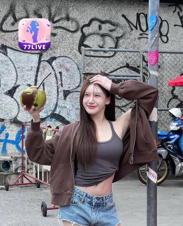 Afifah Pratiwi 77LIVE