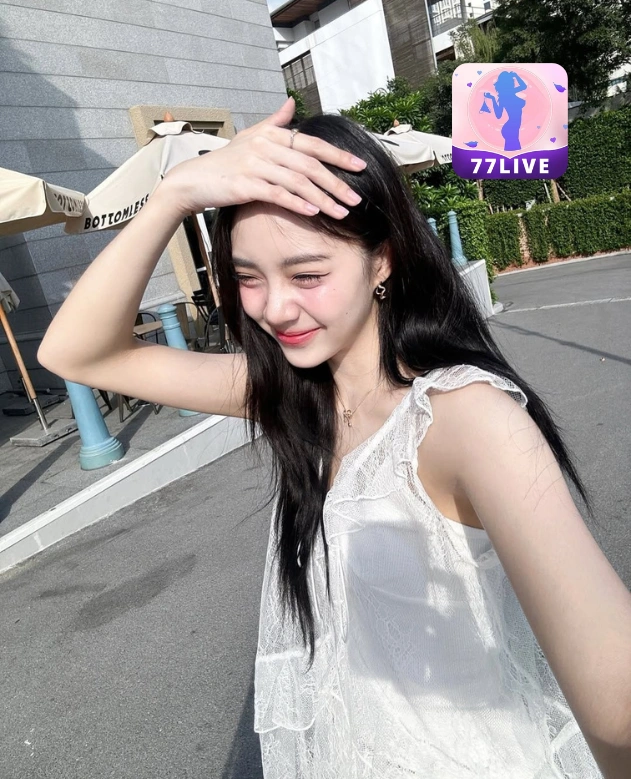 Aisyah Amaliw 77LIVE