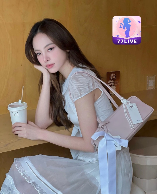 Aisyah Amaliw 77LIVE