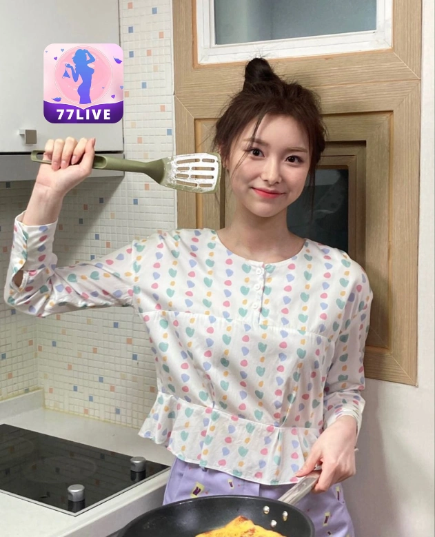 Alifa Lestarq 77LIVE