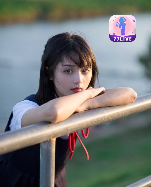 Alvina Pratiwi 77LIVE