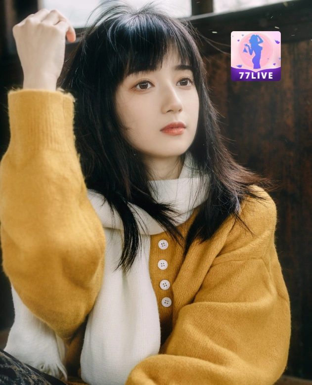 Bella Larasati Putri 77LIVE