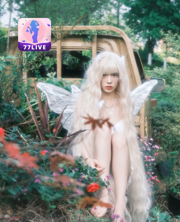 Carissa Maharanw 77LIVE