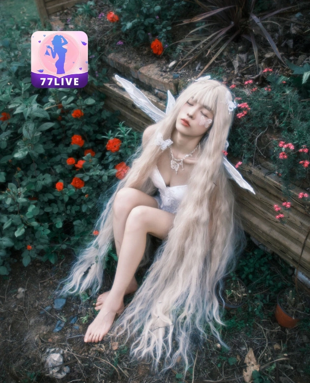 Carissa Maharanw 77LIVE