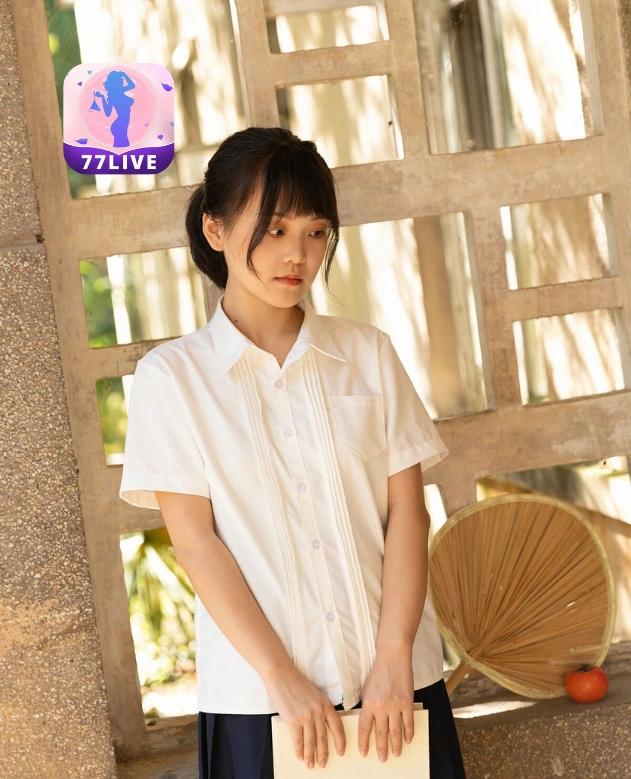 Fransiska Larasati 77LIVE