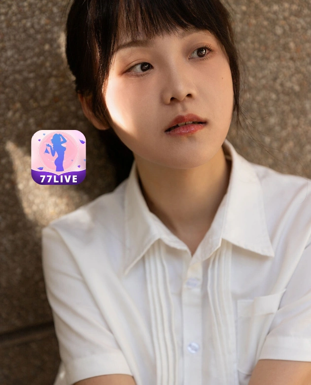 Fransiska Larasati 77LIVE