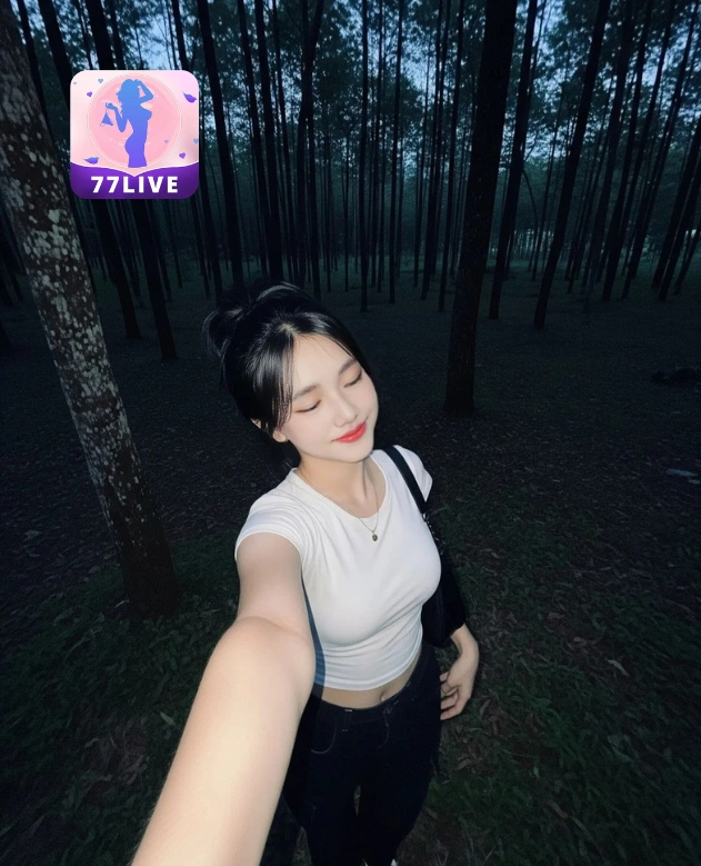 Indah Maharani 77LIVE