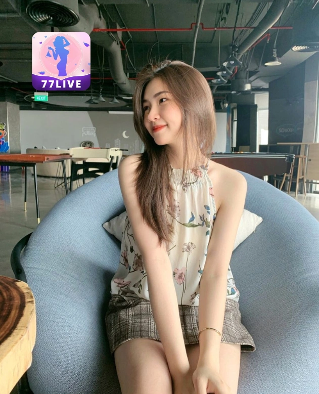 Livia Pertiwi 77LIVE 