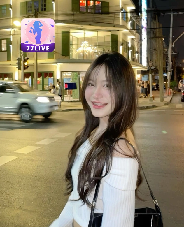 Meyda Pertiwi 77LIVE