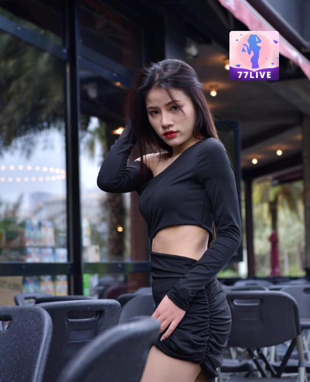 Nisa Dewi Maharani 77LIVE