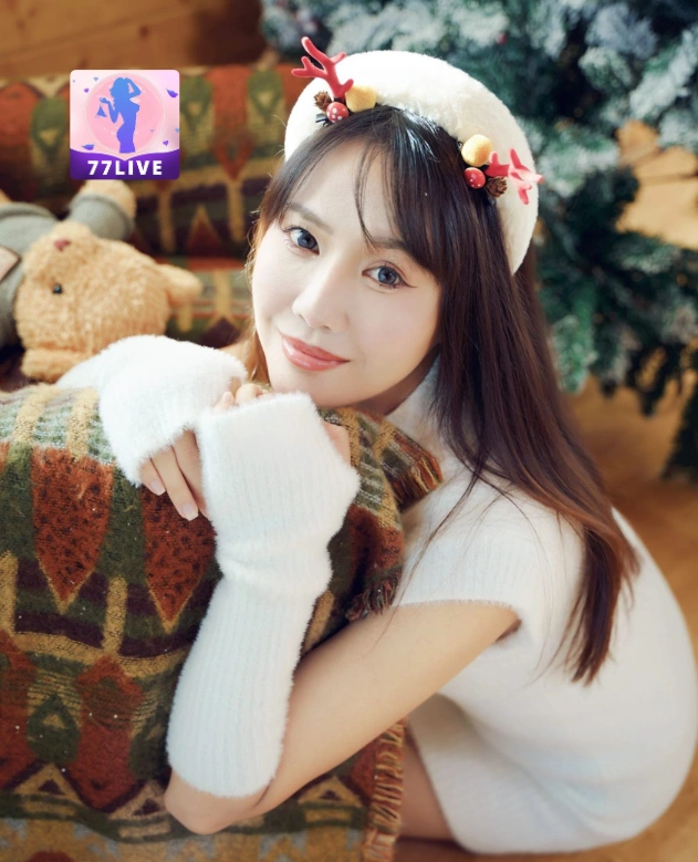 Olivia Larasati Puspita 77LIVE 