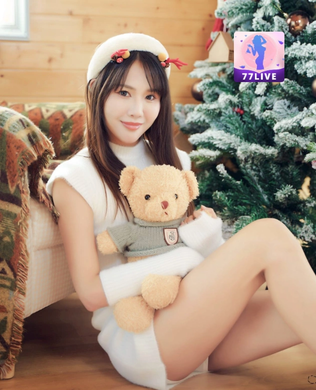 Olivia Larasati Puspita 77LIVE