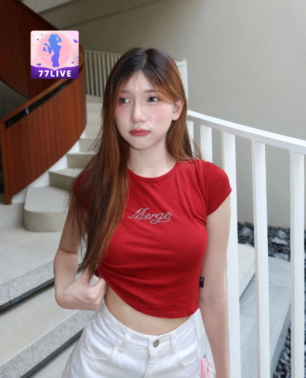 Paisley Green 77LIVE