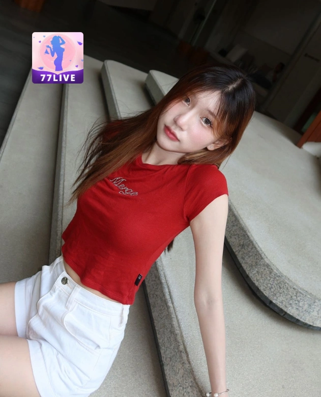 Paisley Green 77LIVE