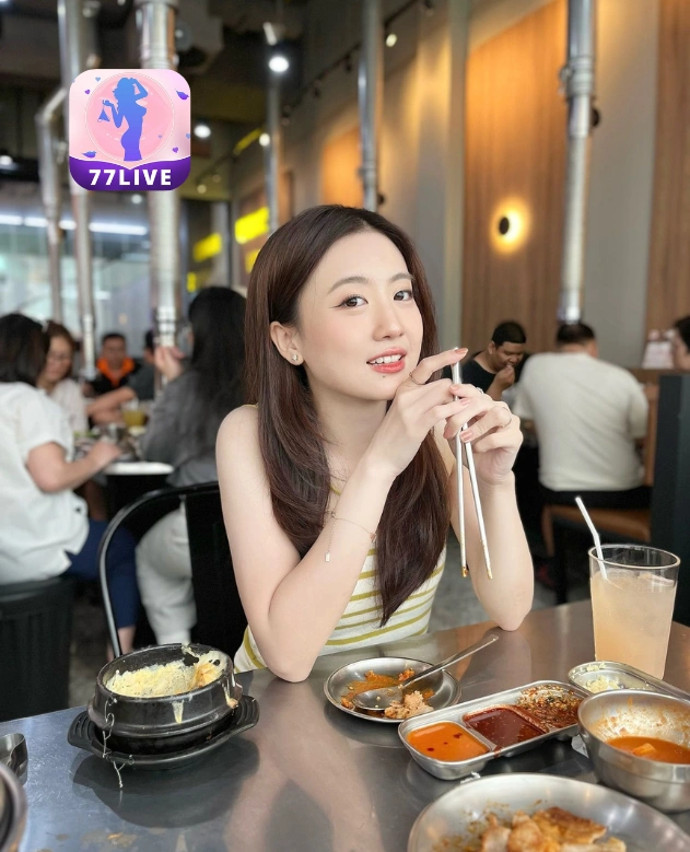 Raisa Kartika 77LIVE