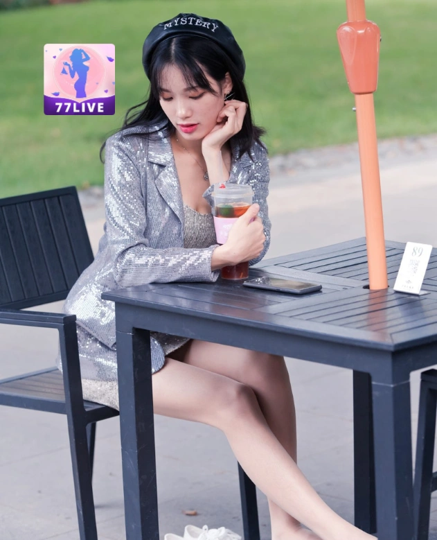 Safira Larasati Puspita 77LIVE