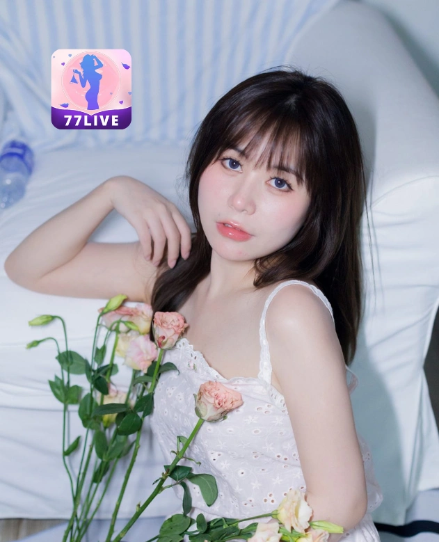 Shakira Amalia 77LIVE