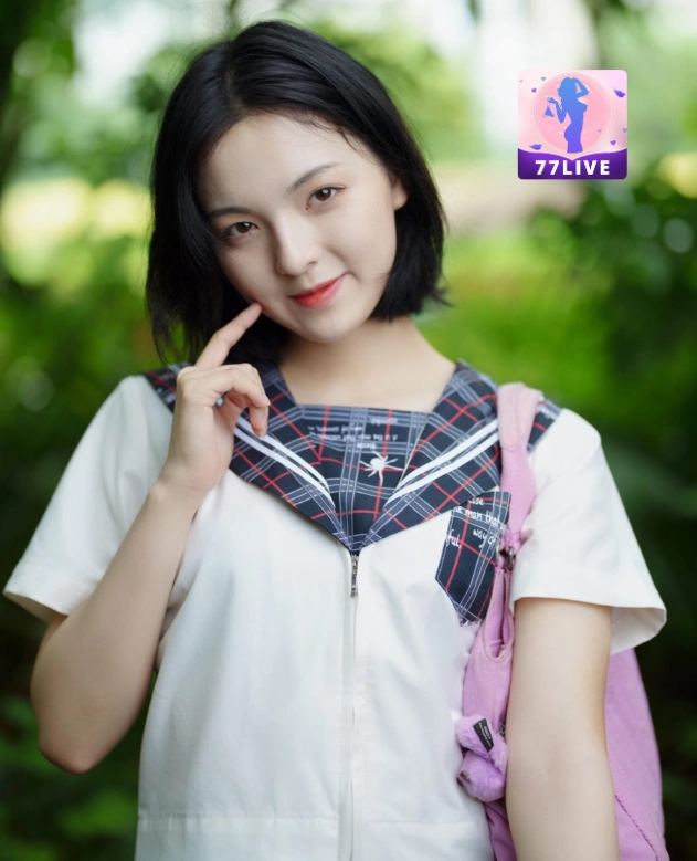 Shania Larasati Puspita 77LIVE