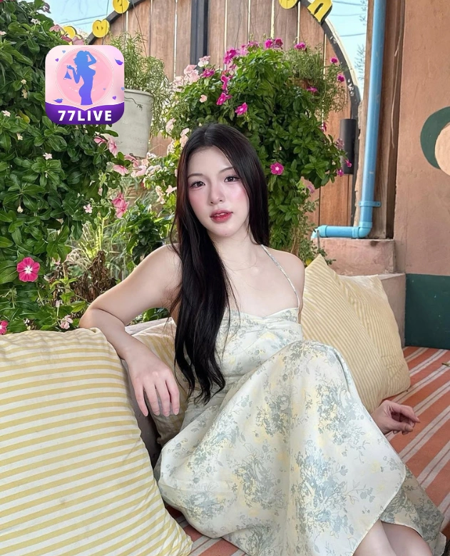 Sofia Anggraini 77LIVE