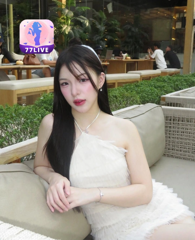 Sofia Anggraini 77LIVE