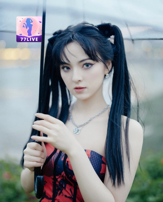 Stefanie Larasati Puspita 77LIVE