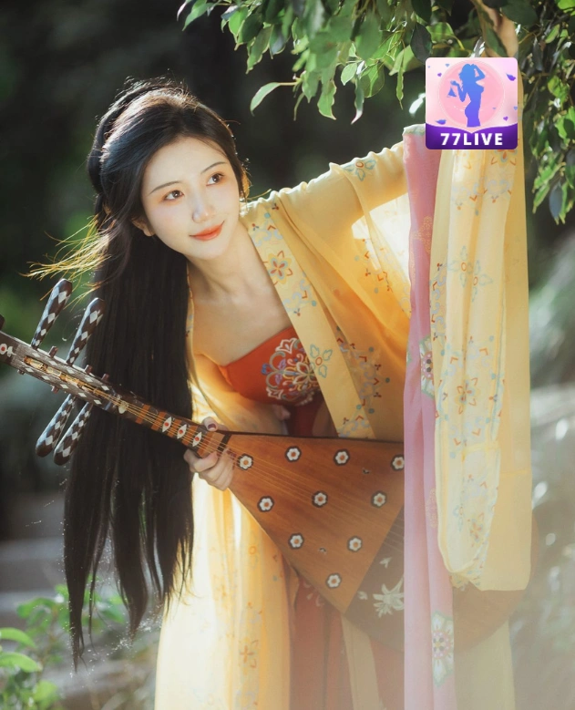 Tiara Larasatuspita 77LIVE