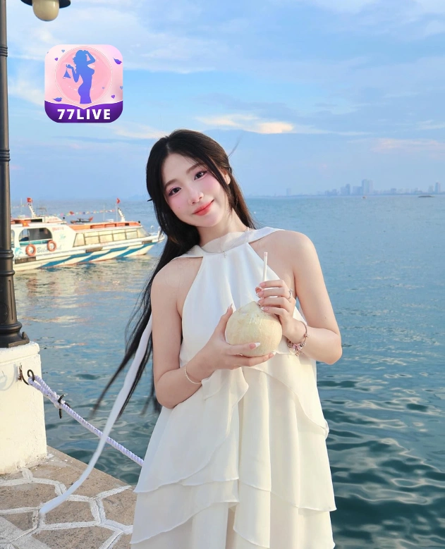 Titi Larasati 77LIVE