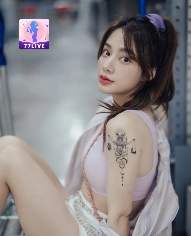 Vania Maharani 77LIVE