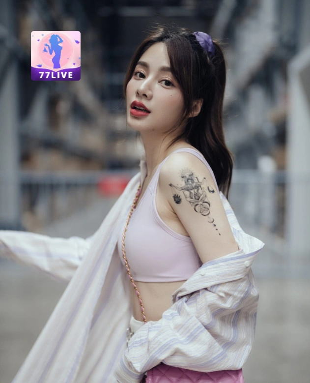 Vania Maharani 77LIVE