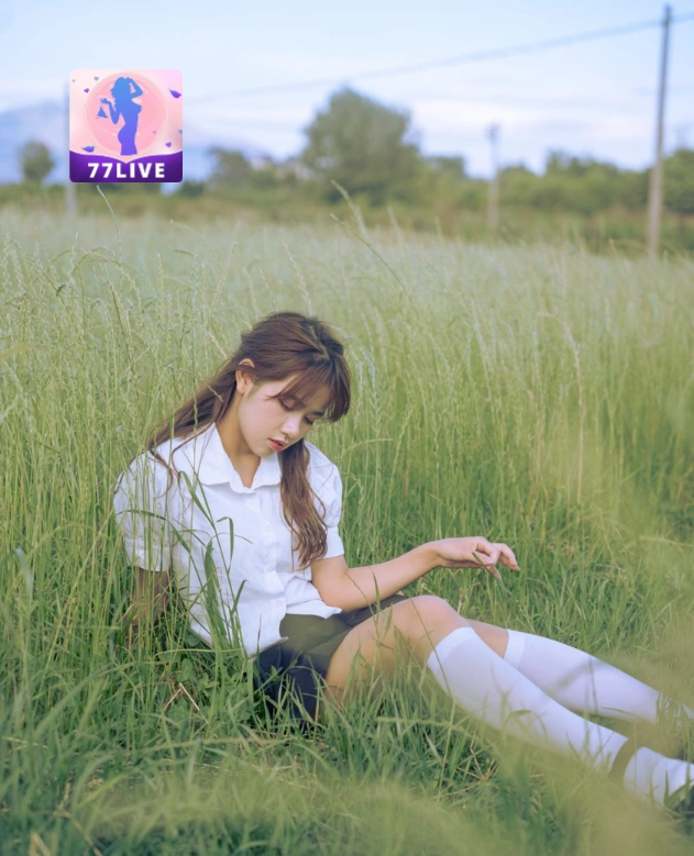 Vera Dewi Maharani 77LIVE