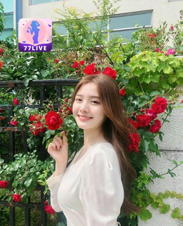 Zaskia Kartika 77LIVE