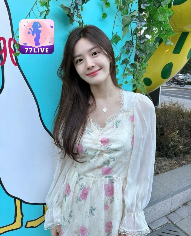 Zaskia Kartika 77LIVE