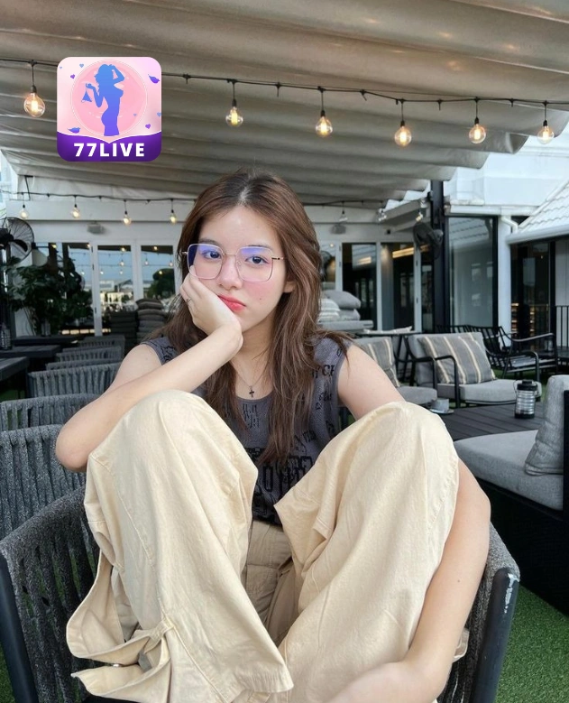 Zaskia Kartika 77LIVE