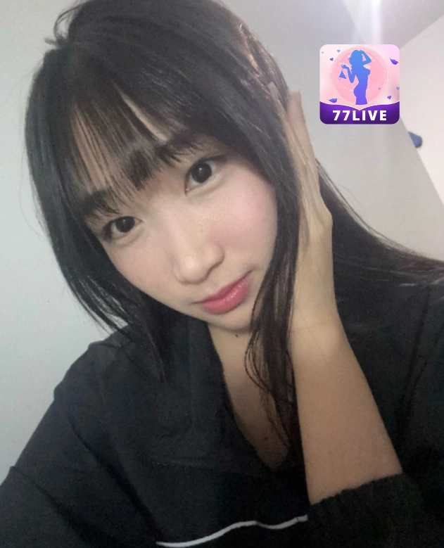 Brooklyn Adams 77LIVE