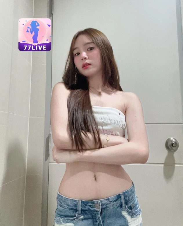 Carmen Walker 77LIVE