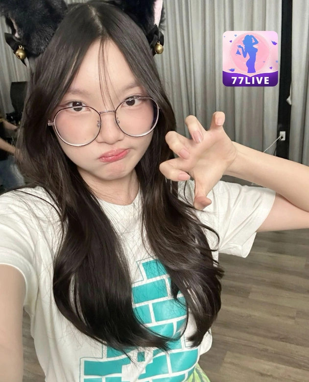 Courtney Butler 77LIVE