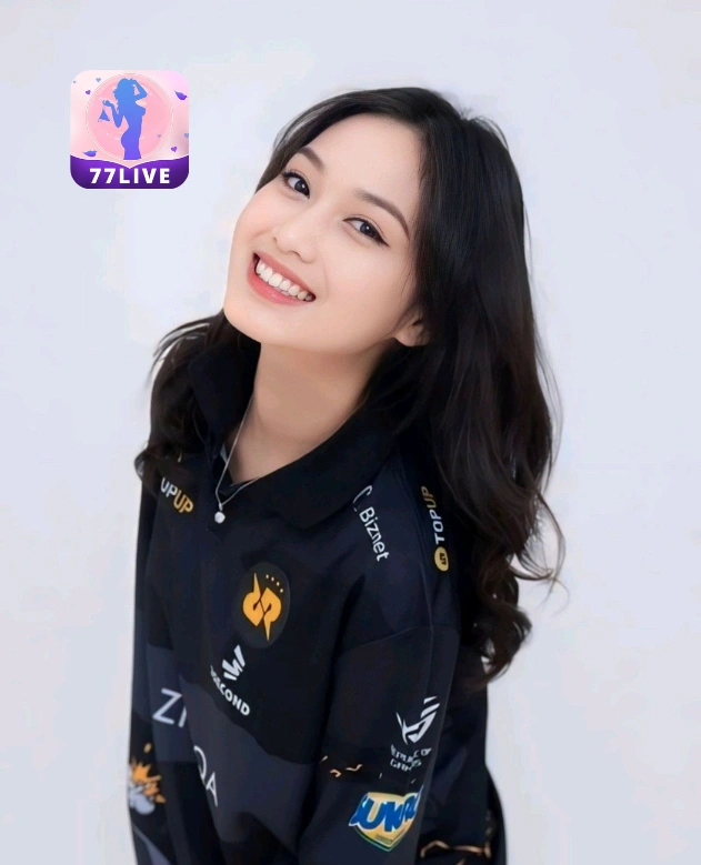 Melissa Carter 77LIVE