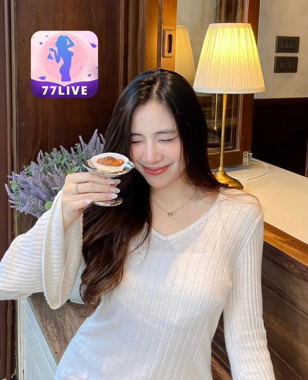 Tyler Anderson 77LIVE